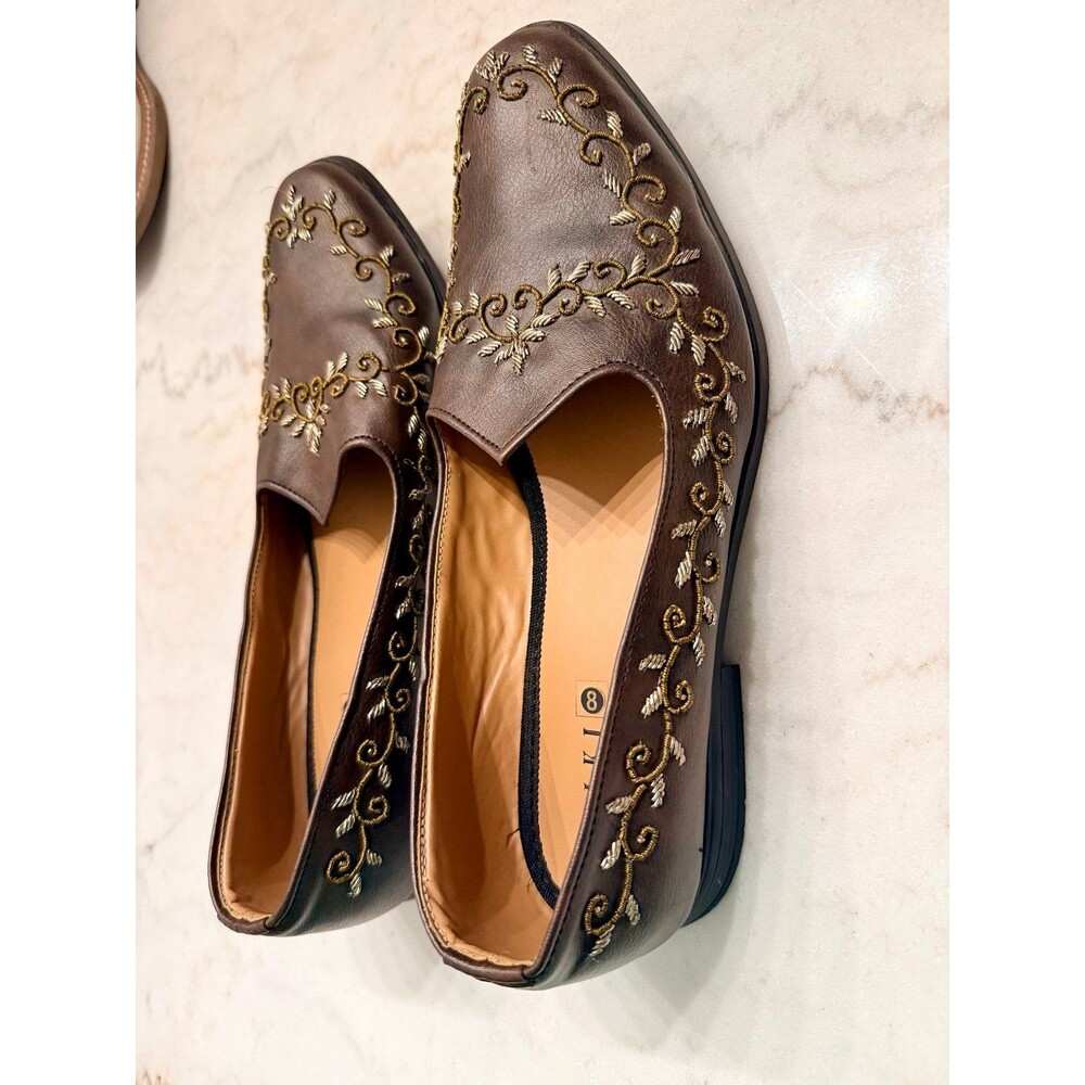 Men’s brown leather loafers / Mojri